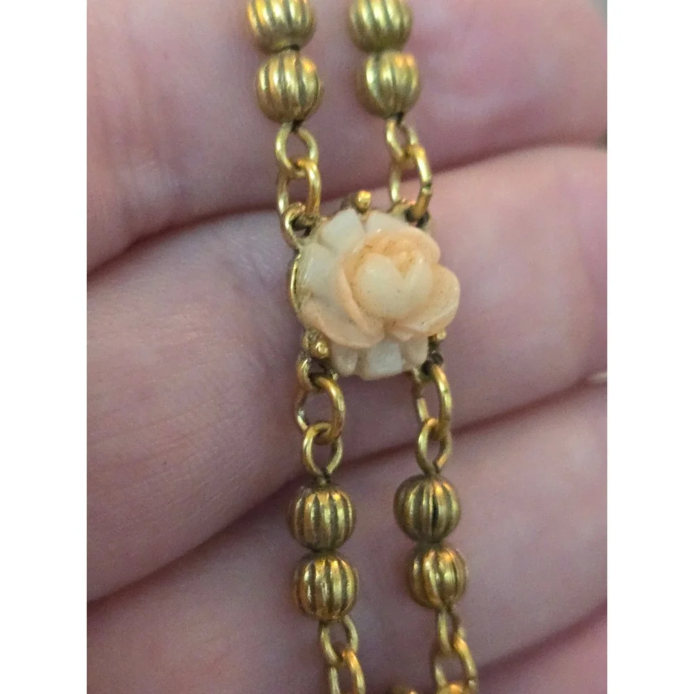 Goldette Peach Carved Celluloid Rose Goldtone Bracelet Signed Vintage 7.5in